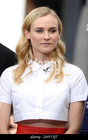 Diane Kruger tritt in der US-Fernsehsendung „Extra“ in Los Angeles, Kalifornien, auf. Stockfoto