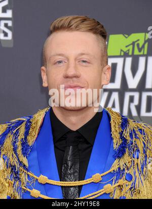 Macklemore kommt am 14. April 2013 bei den MTV Movie Awards 2013 in den Sony Pictures Studios in Los Angeles, Kalifornien, an. Stockfoto