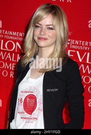 Emma Stone nimmt am 4. Mai 16. 2013 an dem jährlichen EIF Revlon Run Walk for Women Teil, der p0lace Mal zwischen Times Square und Central Park in New York City stattfindet. Stockfoto