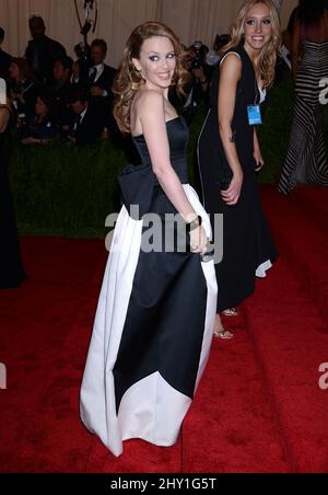 Kylie Minogue nimmt an der MET Gala 2013: 'PUNK: Chaos to Couture' Teil, die im Metropolitan Museum of Art in New York, USA, stattfindet. Stockfoto