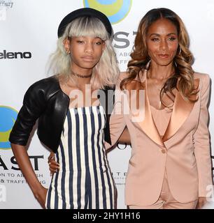 Willow Smith, Jada Pinkett Smith kommt am Donnerstag, den 9. Mai 2013, zum CAST 15. Annual Event „From Slavery to Freedom“ im Sofitel Los Angeles. Stockfoto