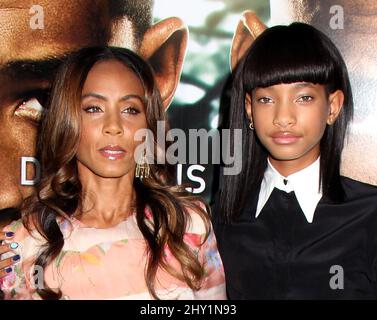 Jada Pinkett Smith und Willow Smith bei der Premiere von 'After Earth' in New York. Stockfoto