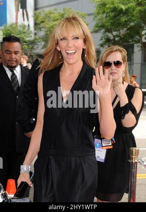 Toni Collette bei der Premiere von „The Way Way Back“ in Los Angeles, Kalifornien. Stockfoto