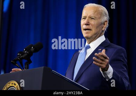 Der Präsident der Vereinigten Staaten, Joe Biden, spricht während der National League of Cities Congressional City Conference, die am 14. März 2022 im Marriott Marquis in Washington, DC, stattfand. Quelle: Oliver Contreras/Pool via CNP Stockfoto