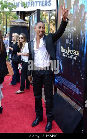 Brandon T. Jackson trifft am Mittwoch, den 31. Juli 2013, in Glendale, Kalifornien, bei einer Sondervorführung von „Percy Jackson: Sea of Monsters“ im Americana in den Brand Pacific Theatres ein. Stockfoto
