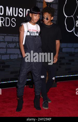 Willow und Jaden Smith nehmen an den MTV Video Music Awards 2013 im Barclay Center, Brooklyn, New York, Teil. Stockfoto