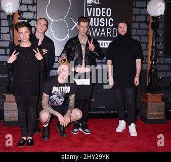 The Neighborhood Teilnahme an den MTV Video Music Awards 2013 im Barclay Center, Brooklyn, New York. Stockfoto