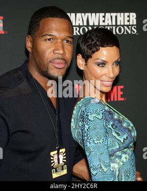 Michael Strahan, Nicole Murphy bei der Floyd Mayweather Jr. gegen Saul Canelo Alvarez Pre-Fight VIP Party in der MGM Grand Garden Arena in Las Vegas, USA. Stockfoto