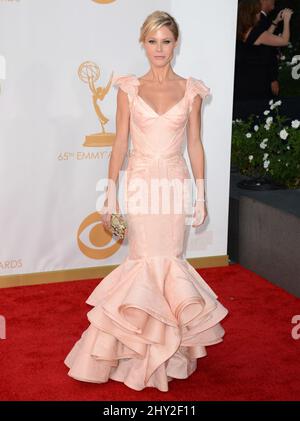 Julie Bowen nimmt an den jährlichen Primetime Emmy Awards 65. im Nokia Theater in L.A. Teil Leben in Los Angeles, USA. Stockfoto