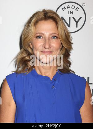 Edie Falco nimmt an einer Fotostelle für „Nurse Jackie“ Teil, die im Paley Center for Media in New York stattfand. Stockfoto