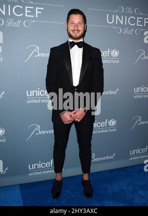 Val Chmerkovskiy beim UNICEF Ball 2014 in Los Angeles Stockfoto