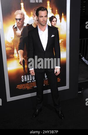 Chris Pine bei der Premiere von „Jack Ryan: Shadow Recruit“ im Chinese Theatre in Los Angeles, USA. Stockfoto