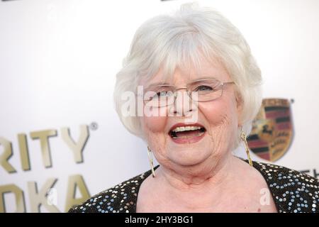 June Squibb bei den Annual Critics' Choice Movie Awards 19. im Barker Hanger in Los Angeles, USA. Stockfoto