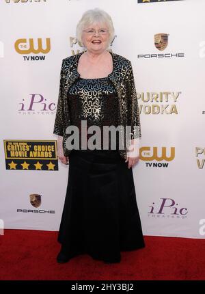 June Squibb bei den Annual Critics' Choice Movie Awards 19. im Barker Hanger in Los Angeles, USA. Stockfoto