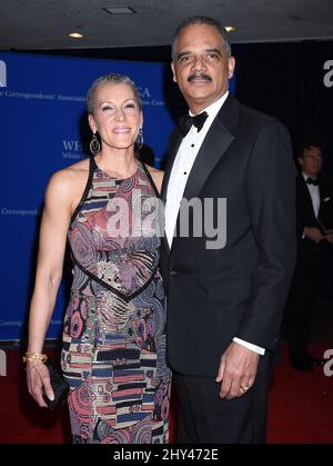 Eric Holder & Sharon Malone beim White House Correspondenten Association Dinner 2014 im Washington DC Hilton Hotel in Washington DC, USA. Stockfoto