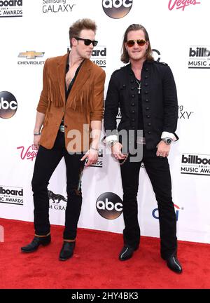 Die Florida Georgia Line kommt am Sonntag, den 18. Mai 2014, bei den Billboard Music Awards in der MGM Grand Garden Arena in Las Vegas an. Stockfoto
