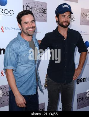 Jesse Bradford, Justin Chatwin bei der Premiere von „I Choose“ in Los Angeles, Kalifornien. Stockfoto