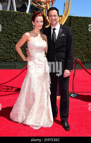 Annie Wersching und Stephen Full nehmen an den Creative Arts Emmy Awards 2014 im Nokia Theater L.A. Teil LEBEN in Los Angeles, USA. Stockfoto