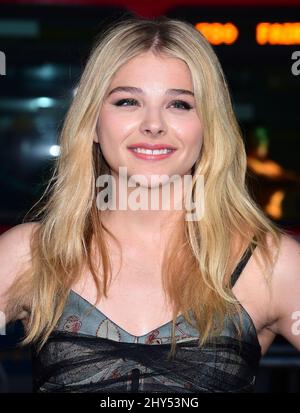 Chloe Grace Moretz kommt bei der Weltpremiere von 'If I Stay' am Mittwoch, den 20. August 2014, in Los Angeles an. Stockfoto