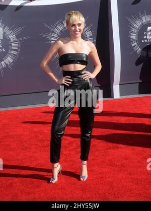 Miley Cyrus bei den MTV Video Music Awards 2014 im Forum Stockfoto