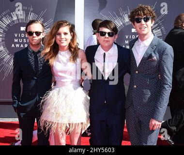 Echosmith bei den MTV Video Music Awards 2014 im Forum Stockfoto