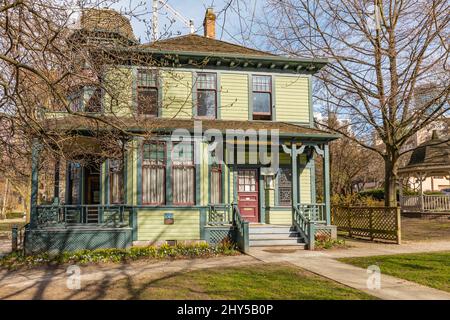 Ein Blick auf das Roedde House Museum. Ein spätviktorianisches Haus in der Barclay Street 1415 in Vancouver BC, Kanada - März 6,2022. Reisefoto, niemand. Stockfoto