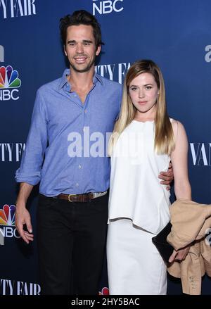 David Walton & Majandra Delfino bei der NBC Vanity Fair 2014-2015 TV Saison Red Carpet Event in der Hyde Sunset Kitchen Stockfoto