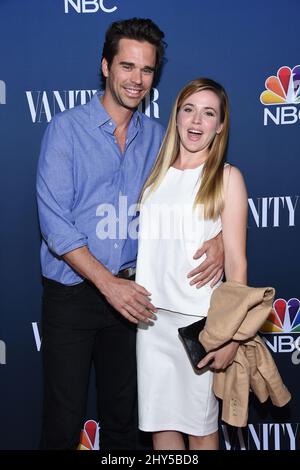 David Walton & Majandra Delfino bei der NBC Vanity Fair 2014-2015 TV Saison Red Carpet Event in der Hyde Sunset Kitchen Stockfoto