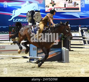 Kaley Cuoco-Sweeting während des Longines Los Angeles Masters Charity Pro-am im Los Angeles Convention Center. Stockfoto