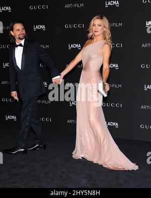 Kate Hudson und Matt Bellamy nehmen an der LACMA Art + Film Gala 2014 im LACMA, Los Angeles, Teil Stockfoto