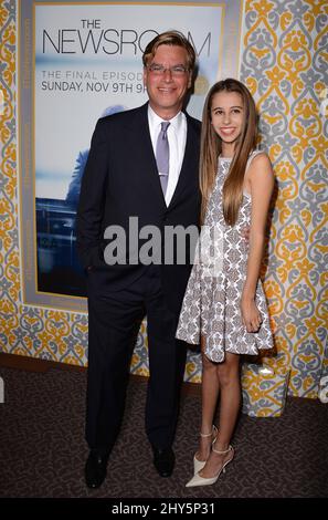 Aaron Sorkin nimmt an der „The Newsroom“-Premiere in Los Angeles in der Directors Guild of America in der Saison 3 Teil Stockfoto