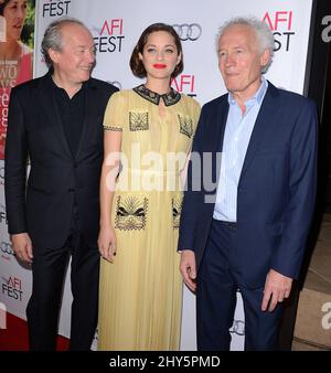 Marion Cotillard, Jonathan Sehring, Luc Dardenne bei der Premiere von „Two Days, One Night“ im Ägyptischen Theater in Los Angeles, Kalifornien. Stockfoto