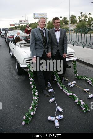 Dan Mathews, Jack Ryan bei der schwulen Hochzeit von Dan Mathews von PETA und Jack Ryan in Las Vegas. Stockfoto