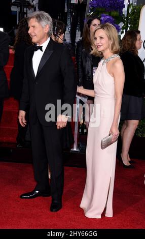 Harrison Ford und Calista Flockhart kommen zu den jährlichen Golden Globe Awards 72. im Beverly Hilton Hotel an. Stockfoto