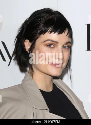 Alison Sudol nimmt an der Elle's Annual Women in Television-Veranstaltung Teil, die im Sunset Tower Hotel, West Hollywood, Ca. 13. Januar 2015 Stockfoto