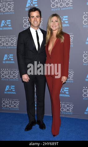 Justin Theroux und Jennifer Aniston bei der Verleihung der Annual Critics' Choice Awards 20. im Palladium in Los Angeles, USA. Stockfoto