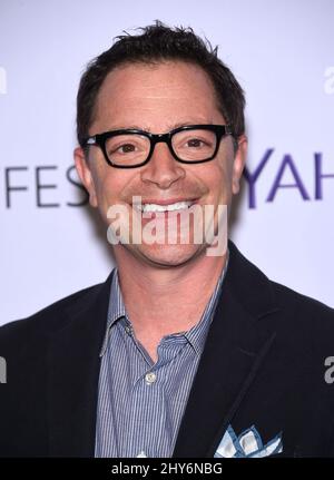 Joshua Malina nimmt an einer Fotoveranstaltung für „Skandal“ im Rahmen des PaleyFest 2015 in Los Angeles, Kalifornien, Teil. Stockfoto