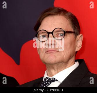 Michael Cotten als Zhenjiang Media Group und Legend River Entertainment veranstalten eine Pressekonferenz, um eine neue Theaterproduktion von „Pearl“ basierend auf dem Leben von Pearl S. Buck im Beverly Hilton Hotel anzukündigen Stockfoto