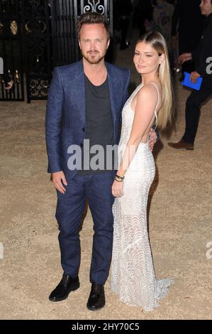 Aaron Paul, Lauren Parsekian nimmt an der Burberry 'London in Los Angeles' Veranstaltung Teil, die am Griffith Observatory am 16. April 2015 in Los Angeles, ca. Stockfoto