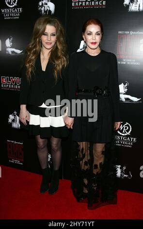 Lisa Marie Presley, Priscilla Presley bei Graceland präsentiert ELVIS: The Exhibition, The Show, The Experience Stockfoto