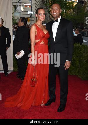 Derek Jeter & Hannah Davis bei der Metropolitan Museum of Art Met Gala in New York City, USA. Stockfoto