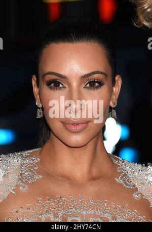 Kim Kardashian, der am Metropolitan Museum of Art Met Gala in New York City, USA, teilnahm. Stockfoto