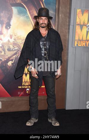 Jason Momoa nimmt an der Premiere von „Mad Max:Fury Road“ im TCL Chinese Theatre Teil Stockfoto