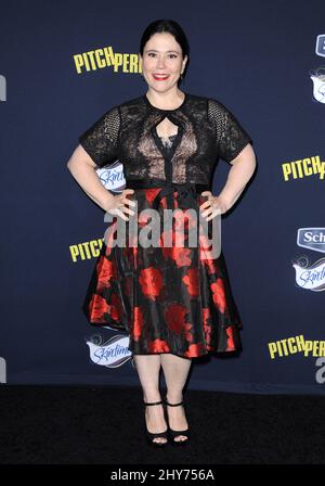 Alex Borstein bei der Weltpremiere von Pitch Perfect 2 in Los Angeles, Kalifornien. Stockfoto