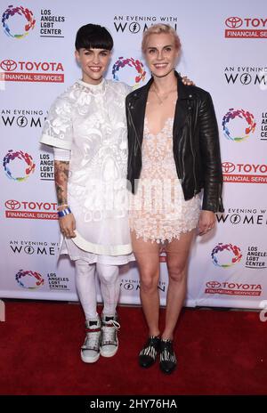 Ruby Rose und Phoebe Dahl nehmen an einem Frauenabend im Palladium Teil. Stockfoto