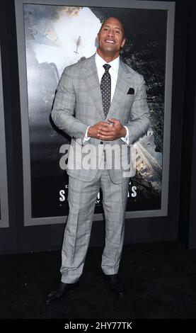 Dwayne Johnson bei der Premiere von „San Andreas“ im TCL Chinese Theatre in Los Angeles, USA. Stockfoto