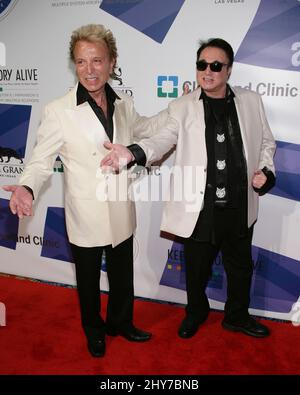 Siegfried Fischbacher, Roy Horn nimmt an der „Keep Memory Alive 19. Annual POWER OF LOVE“-Gala in der MGM Grand Garden Arena Teil Stockfoto