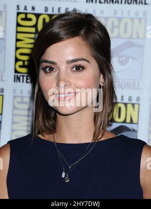 Jenna Coleman, die als BBC America anreist, präsentiert die Darsteller von „Doctor Who“ auf der Comic-Con 2015 im Bayfront Hilton Hotel, San Diego. Stockfoto