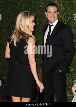 Reese Witherspoon, Jim Toth bei der Broad Museum Opening-Veranstaltung in Los Angeles, Kalifornien. Stockfoto