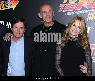 Michael J. Fox, Christopher Lloyd und Lea Thompson nehmen an der Back to the Future 30. Anniversary Cast Reunion & Screening Teil Stockfoto